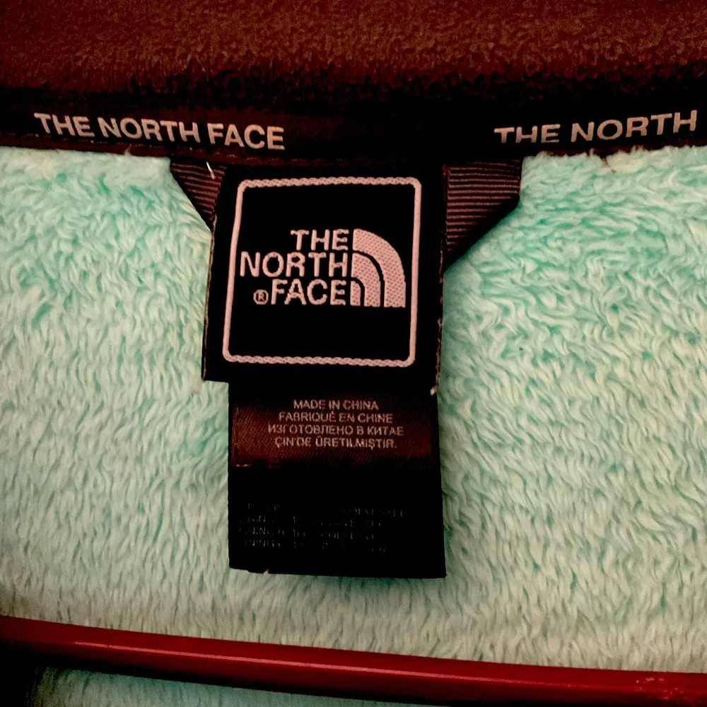 NWOT….BEAUTIFUL NORTHFACE FLEECE JACKET.  SIZE LARGE - Picture 6 of 6